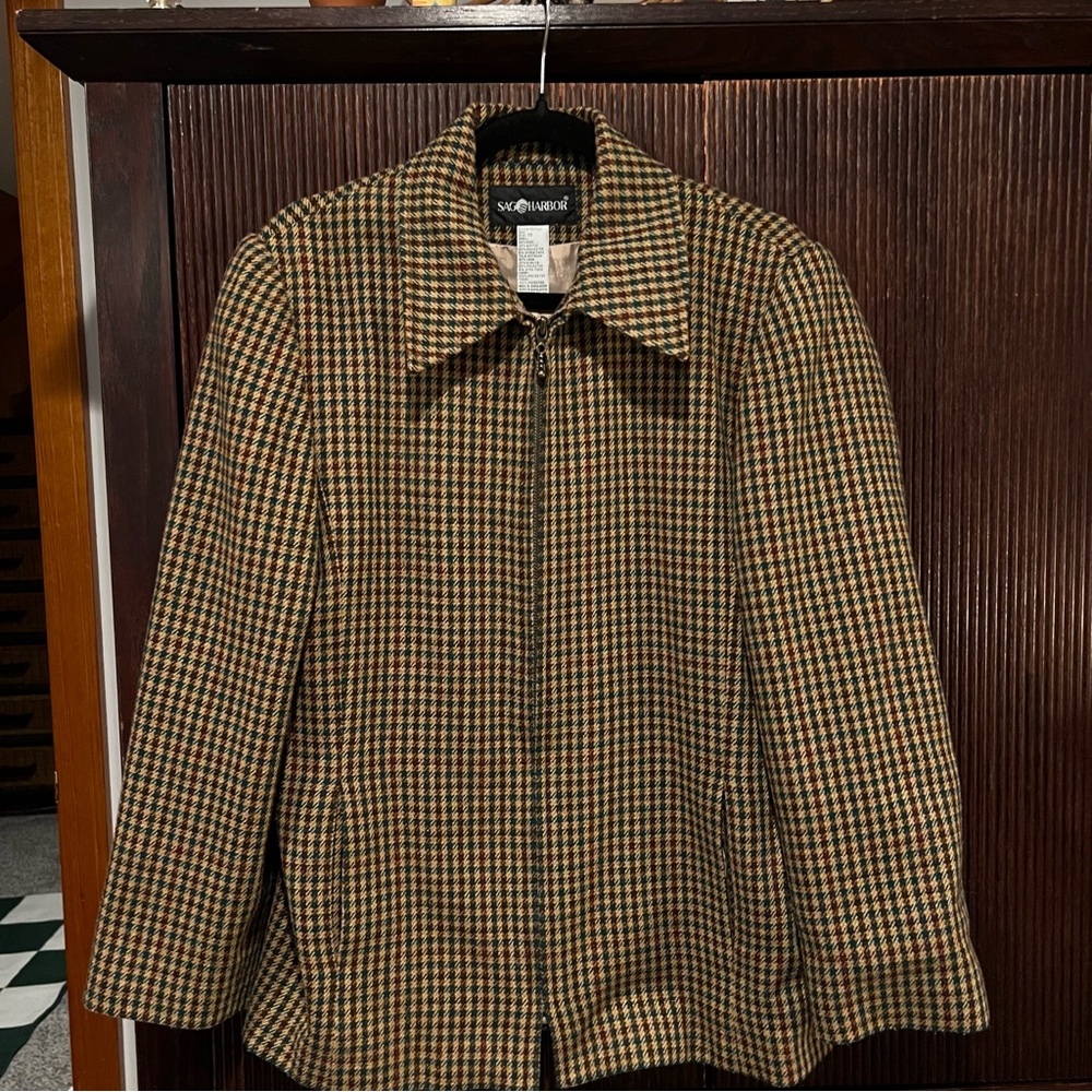 Houndstooth Tan, brown and dark green Checkered Jacket